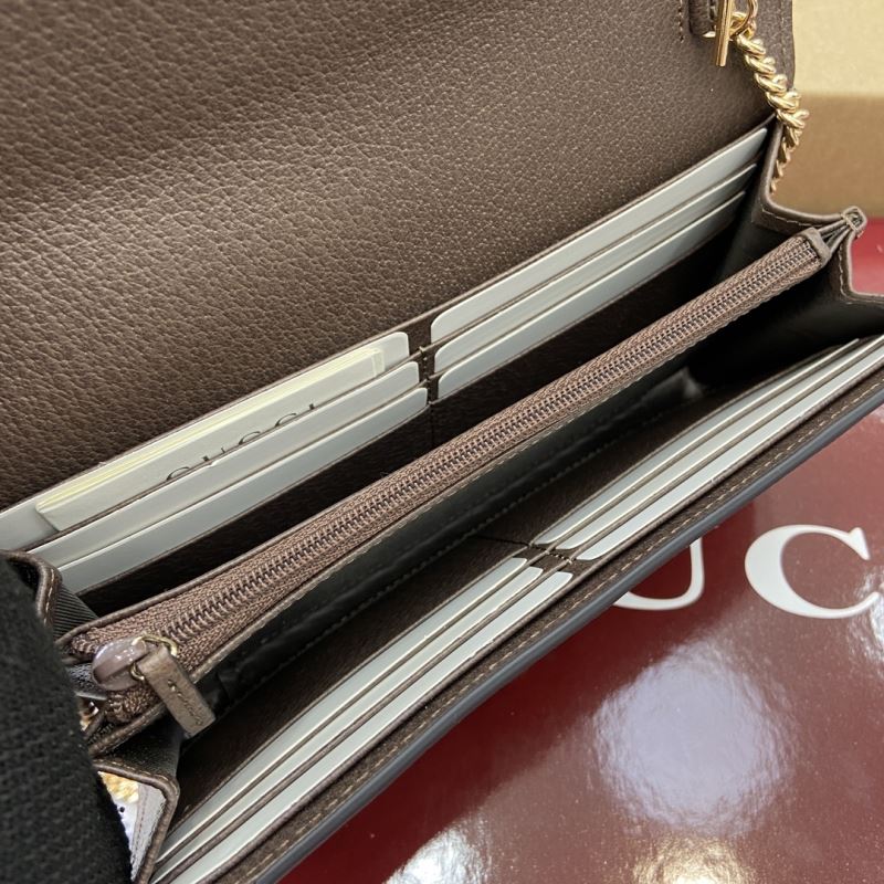 Gvc*1 padlock shoulder bags
